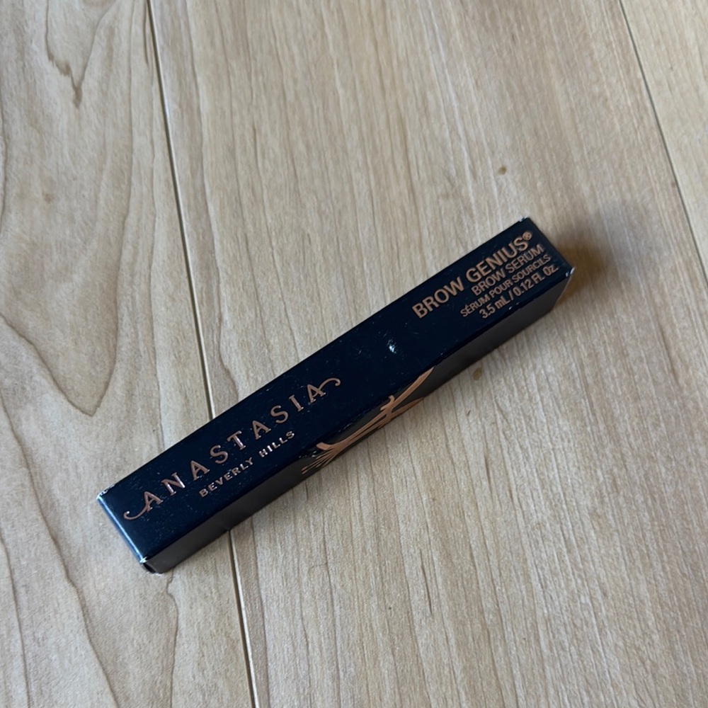 Anastasia Beverly Hills Brow Genius - Picture 1 of 2
